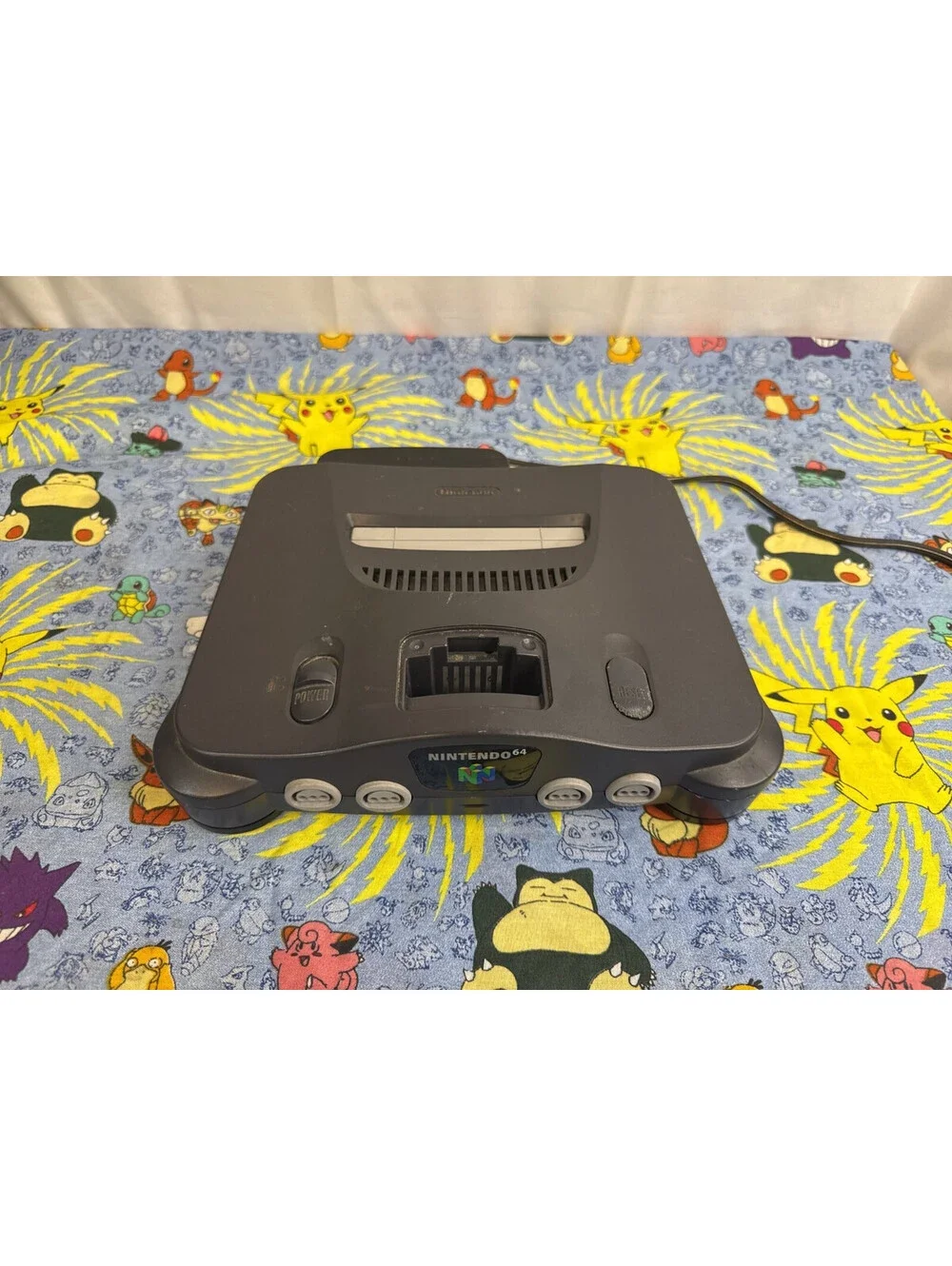 Nintendo 64 N64 Video Game Console Only NUS-001 - For Parts or Repair POWERS ON